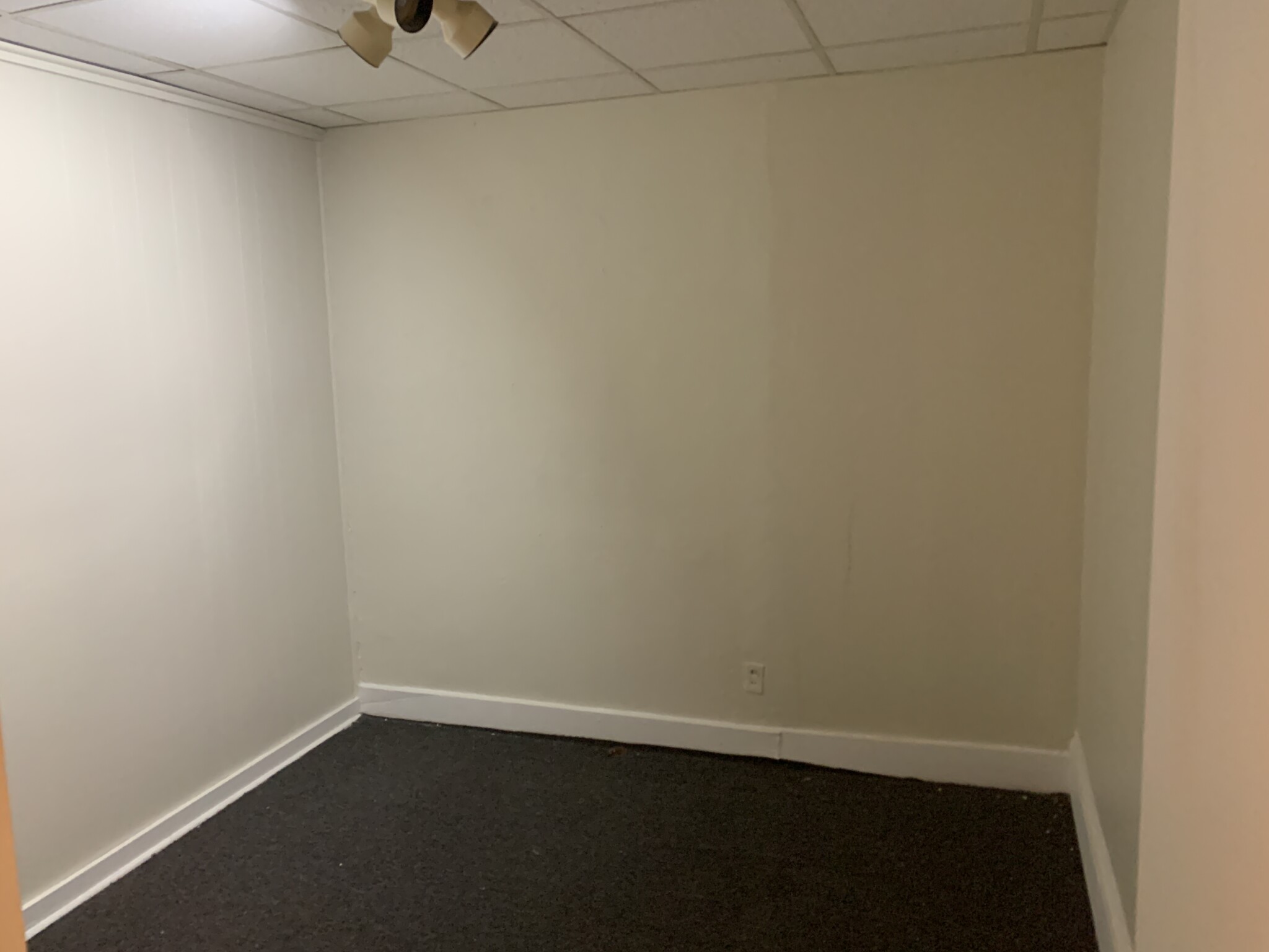 3 bed, 1 bath apartment for rent at 179.5 Harvard St Unit 3, Mid Cambridge — photo 11 of 11