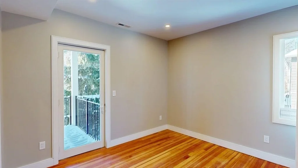 4 bed, 3 bath apartment for rent at 179 Appleton St Unit 2, West Cambridge — photo 18 of 23