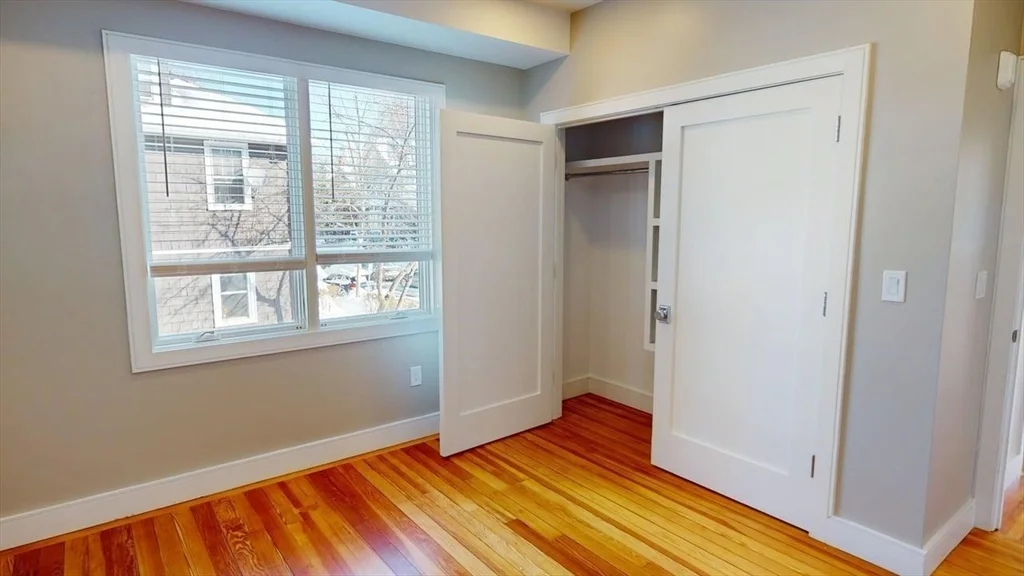 4 bed, 3 bath apartment for rent at 179 Appleton St Unit 2, West Cambridge — photo 17 of 23