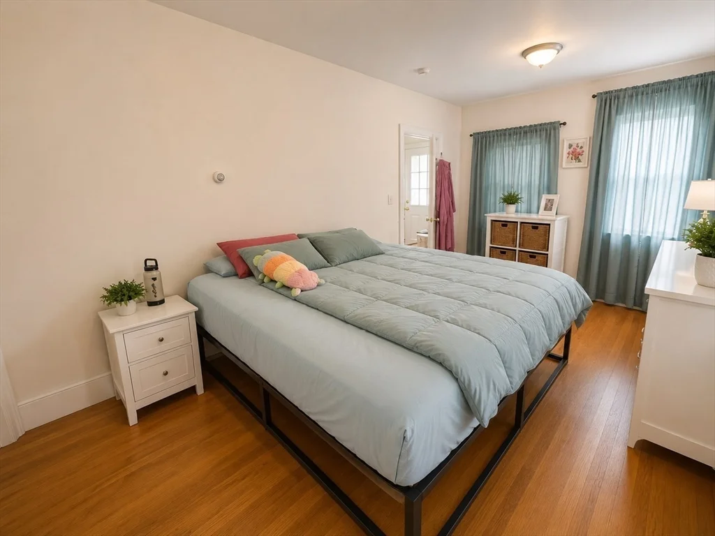3 bed, 2 bath apartment for rent at 179 Belmont St Unit 1, Belmont — photo 16 of 20
