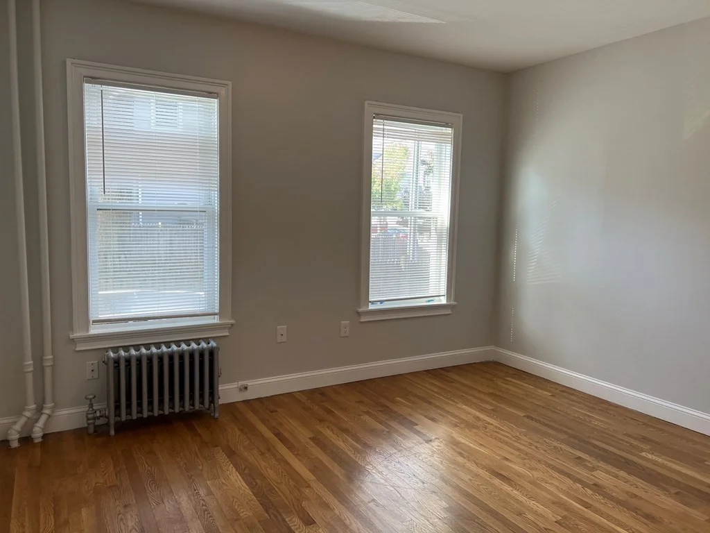 3 bed, 2 bath apartment for rent at 179 Belmont St Unit 1, Everett — photo 11 of 18