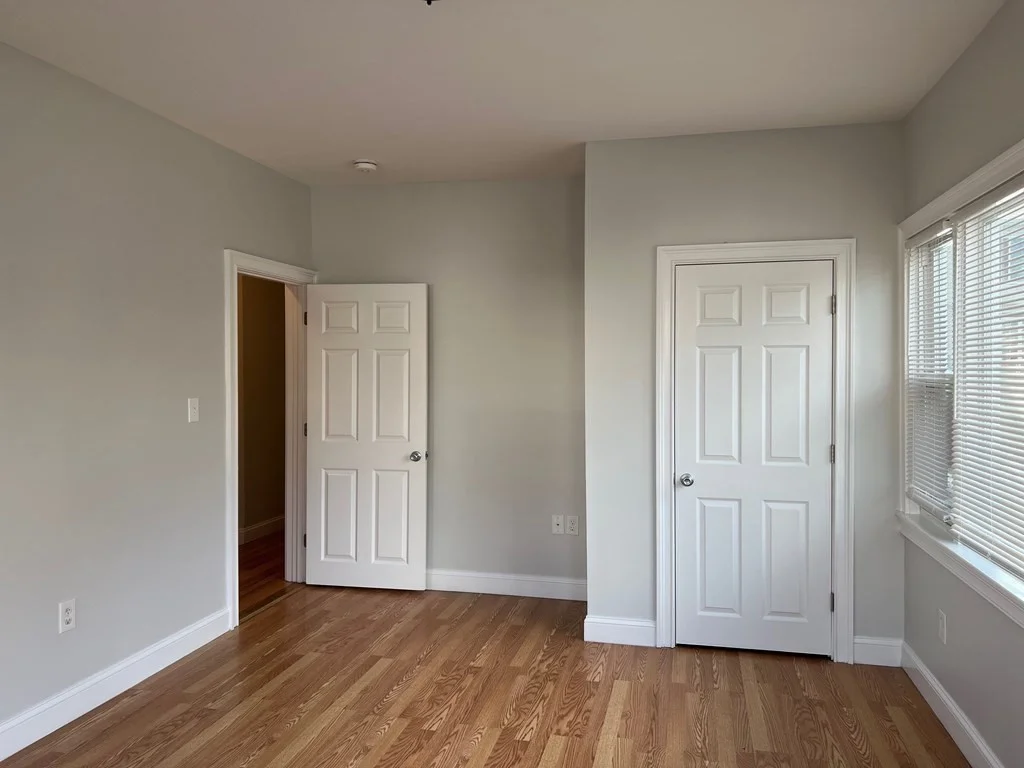3 bed, 2 bath apartment for rent at 179 Belmont St Unit 1, Everett — photo 6 of 18