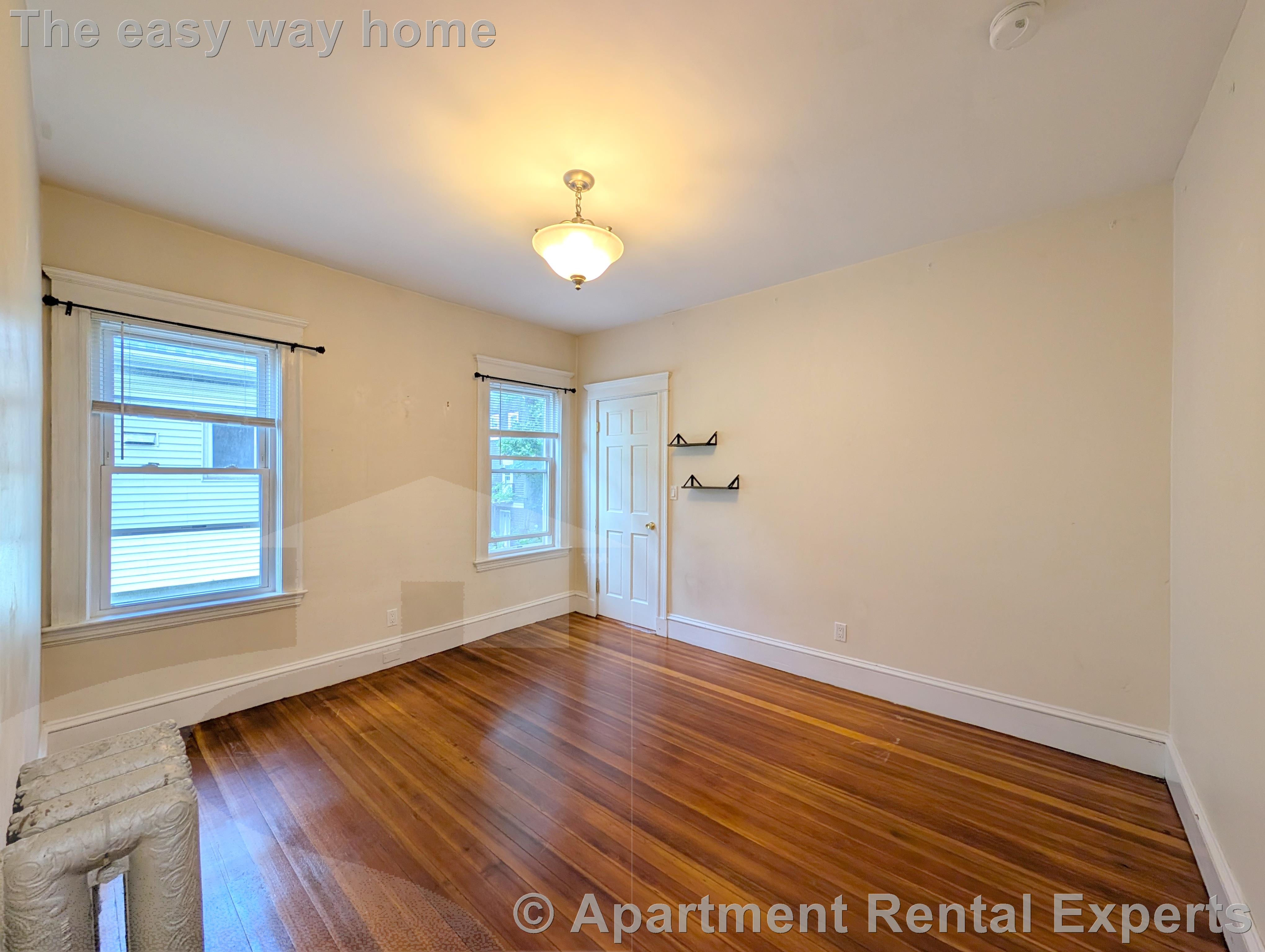 4 bed, 2 bath apartment for rent at 179 College Ave Unit 1, Davis Square — photo 20 of 24