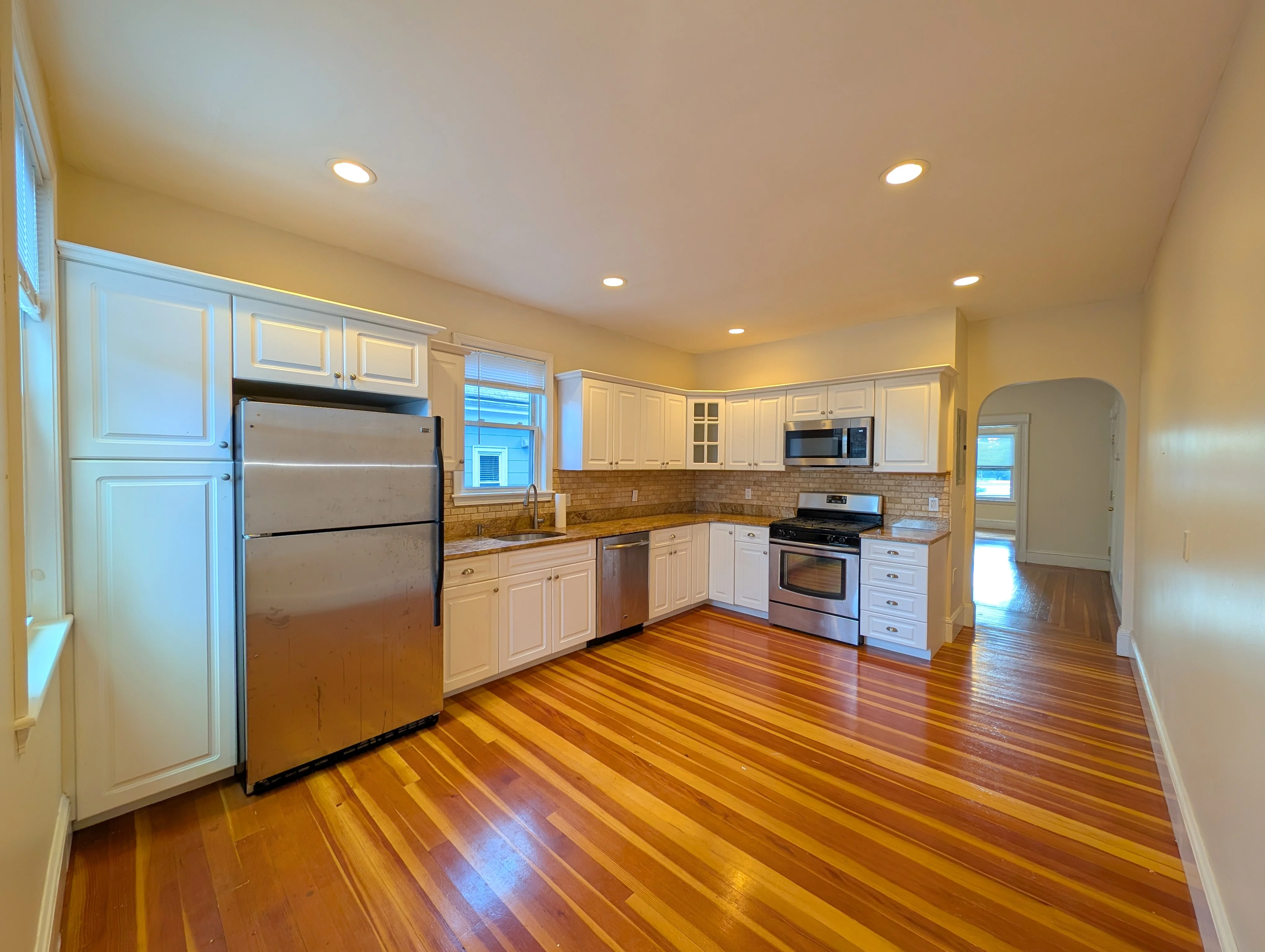 1.5 bed, 1 bath apartment for rent at 179 College Ave Unit 2nd Floor, Tufts