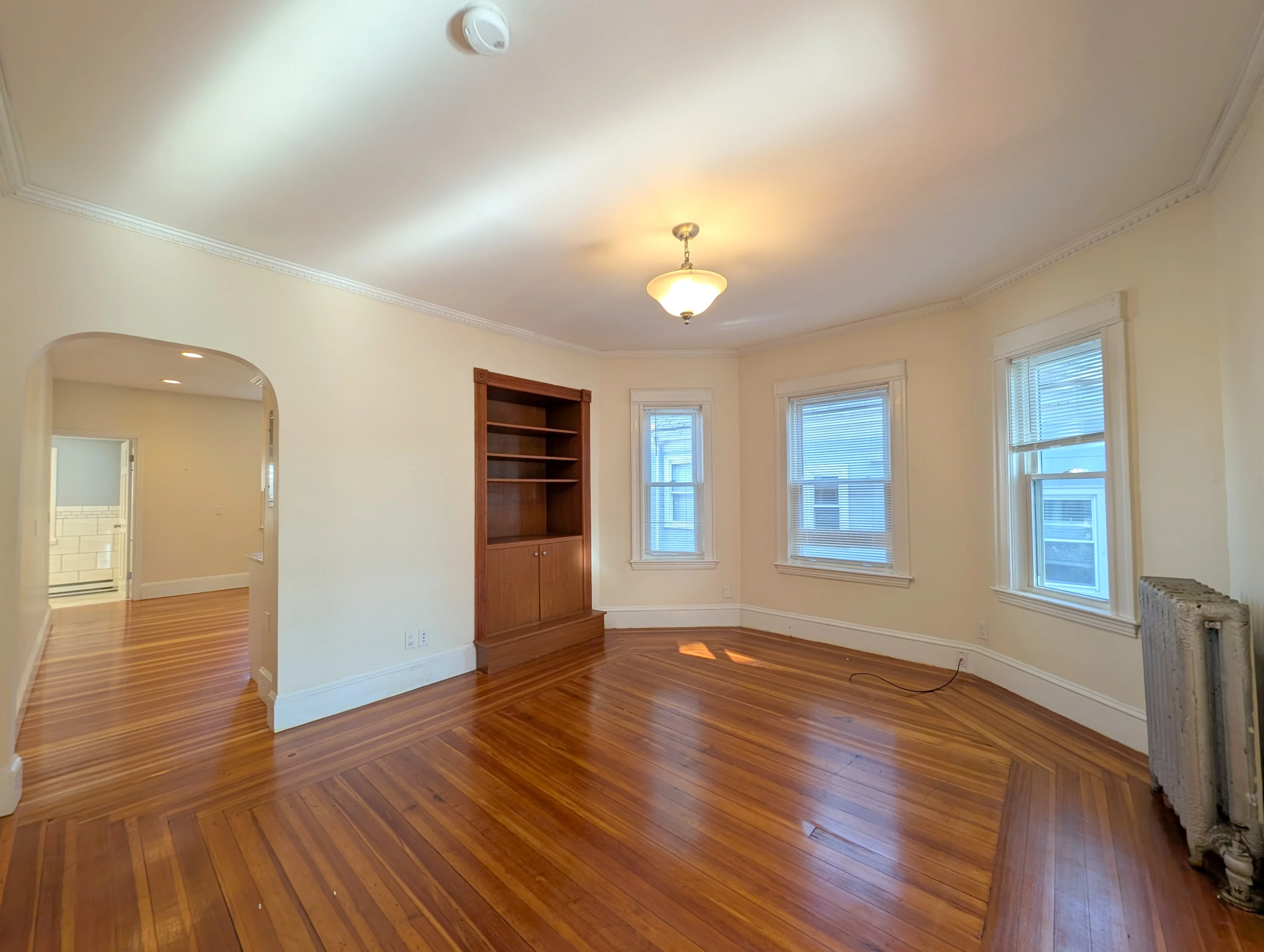 1.5 bed, 1 bath apartment for rent at 179 College Ave Unit 2nd Floor, Tufts — photo 5 of 16