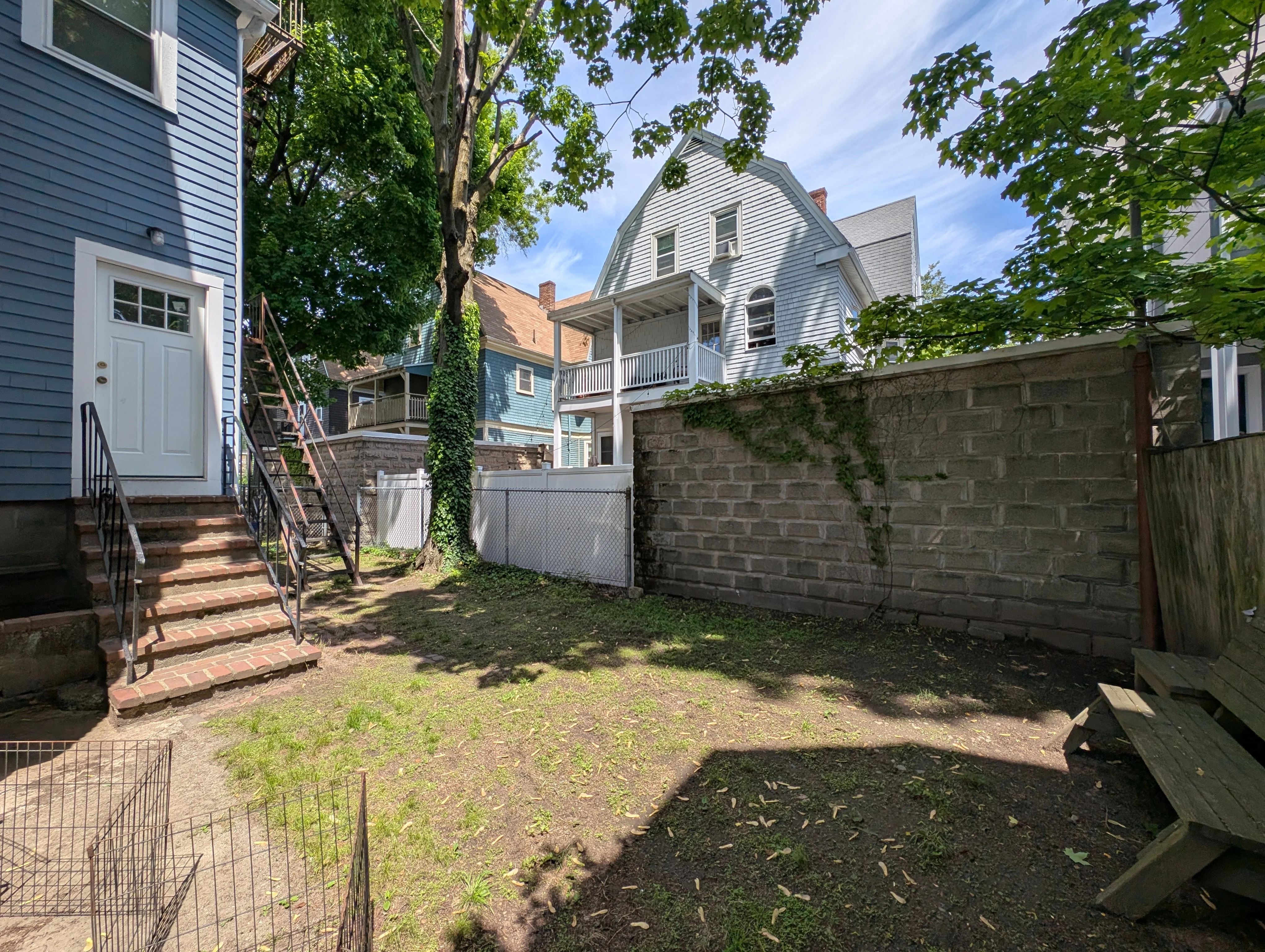 1.5 bed, 1 bath apartment for rent at 179 College Ave Unit 2nd Floor, Tufts — photo 16 of 16