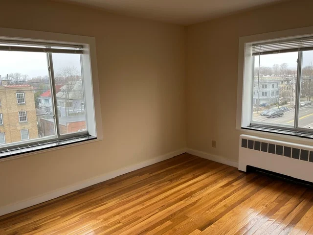 2 bed, 1 bath apartment for rent at 179 Elm St Unit 101, Davis Square — photo 6 of 13