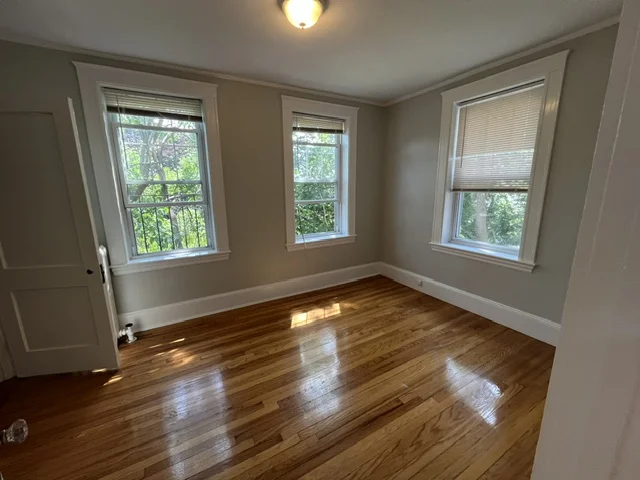 1 bed, 1 bath apartment for rent at 179 Elm St Unit 201, Davis Square — photo 1 of 4