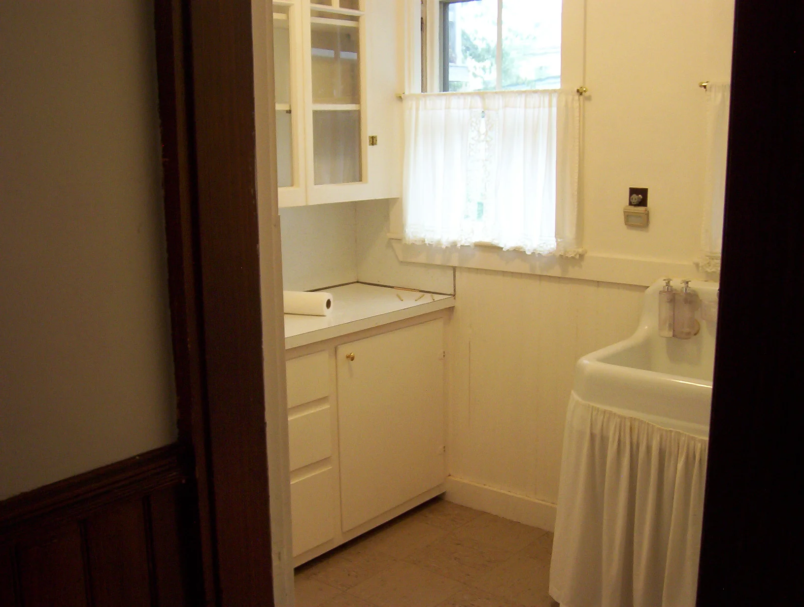 1 bed, 1 bath apartment for rent at 179 Elm St Unit 203, Davis Square — photo 7 of 10