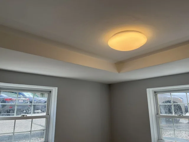 1 bed, 1 bath apartment for rent at 179 Elm St Unit 203, Davis Square — photo 2 of 7