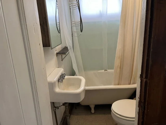 1 bed, 1 bath apartment for rent at 179 Elm St Unit 203, Davis Square — photo 8 of 10
