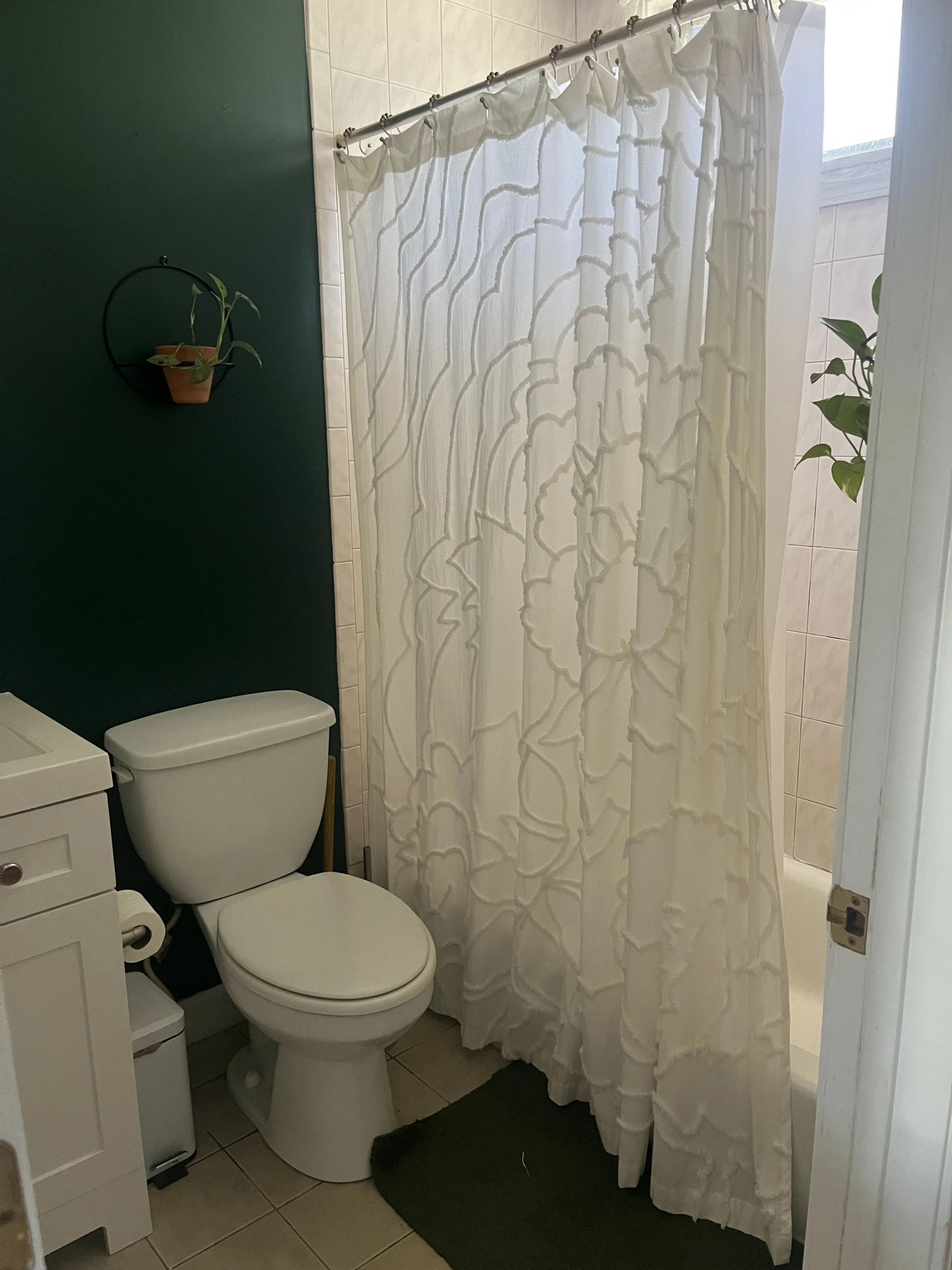 1 bed, 1 bath apartment for rent at 179 Elm St Unit 302, Davis Square — photo 3 of 13