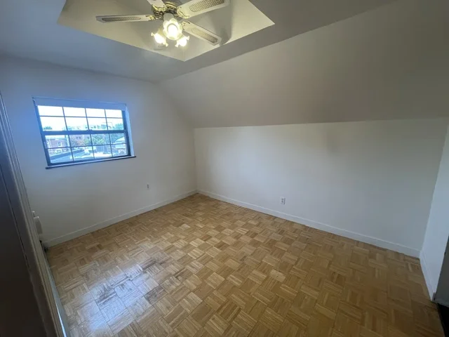 1 bed, 1 bath apartment for rent at 179 Elm St Unit 303, Davis Square — photo 5 of 6