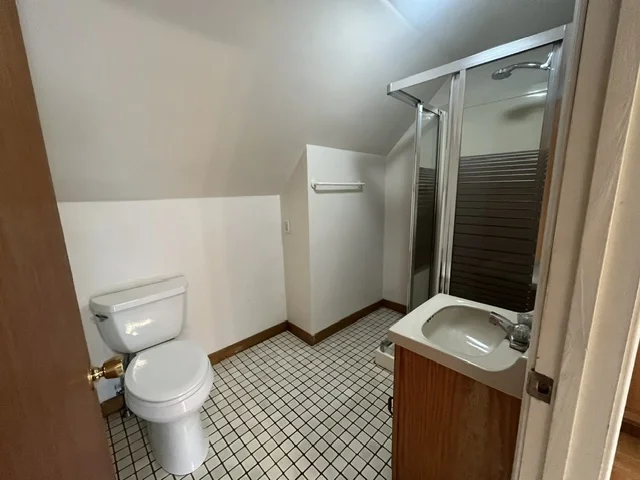 1 bed, 1 bath apartment for rent at 179 Elm St Unit 303, Davis Square — photo 3 of 6