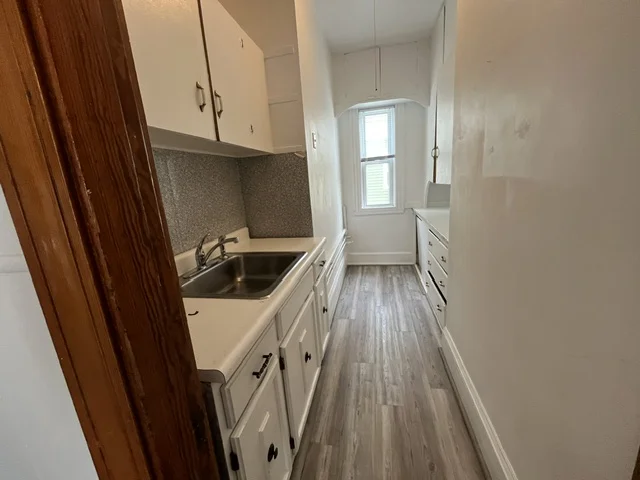 1 bed, 1 bath apartment for rent at 179 Elm St Unit 401, Davis Square — photo 7 of 19