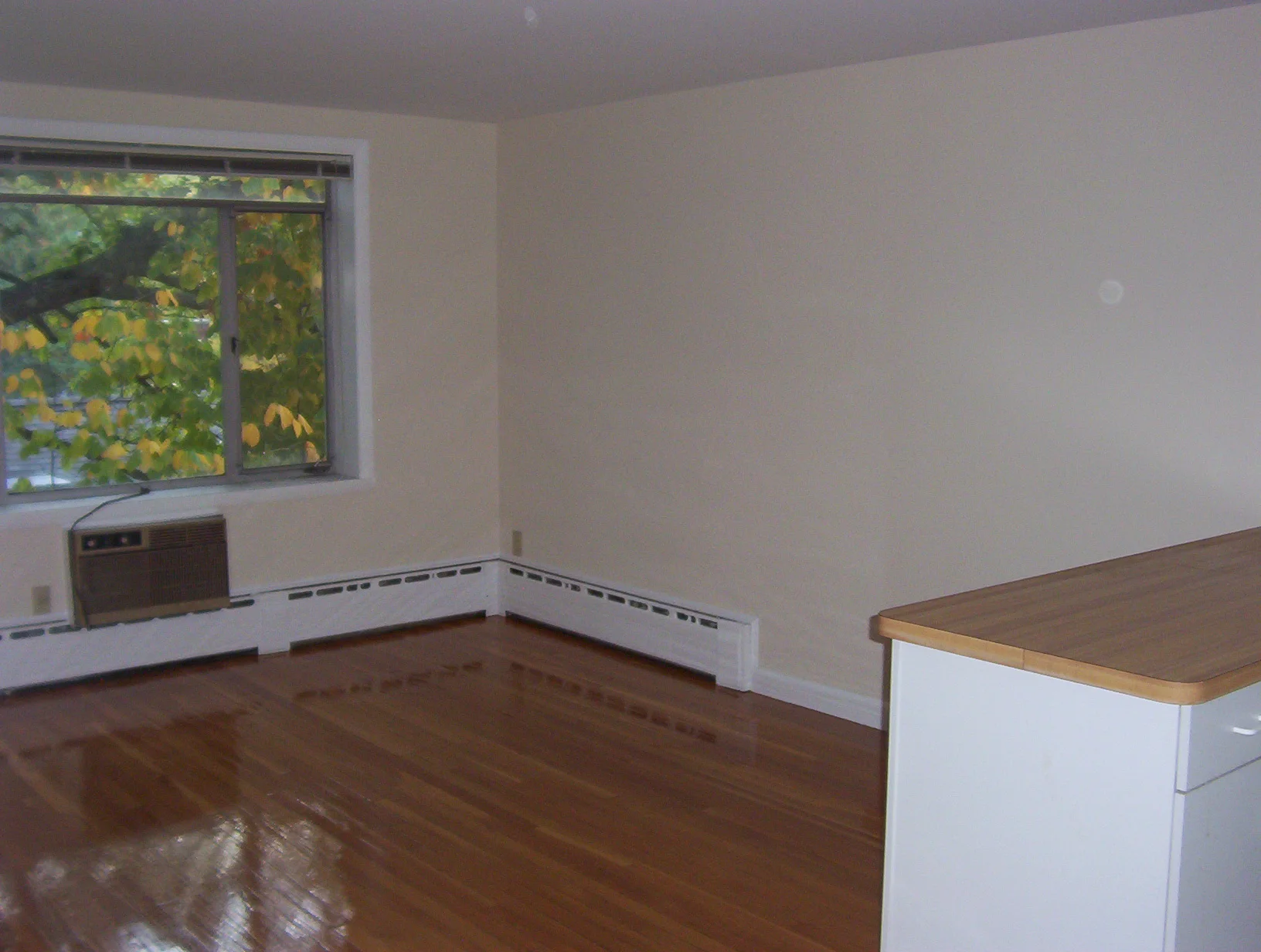 1 bed, 1 bath apartment for rent at 179 Elm St Unit 401, Davis Square — photo 8 of 8