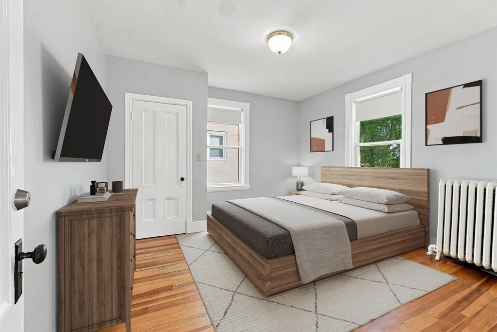 3 bed, 1 bath apartment for rent at 179 Franklin Unit 179, Quincy — photo 8 of 18