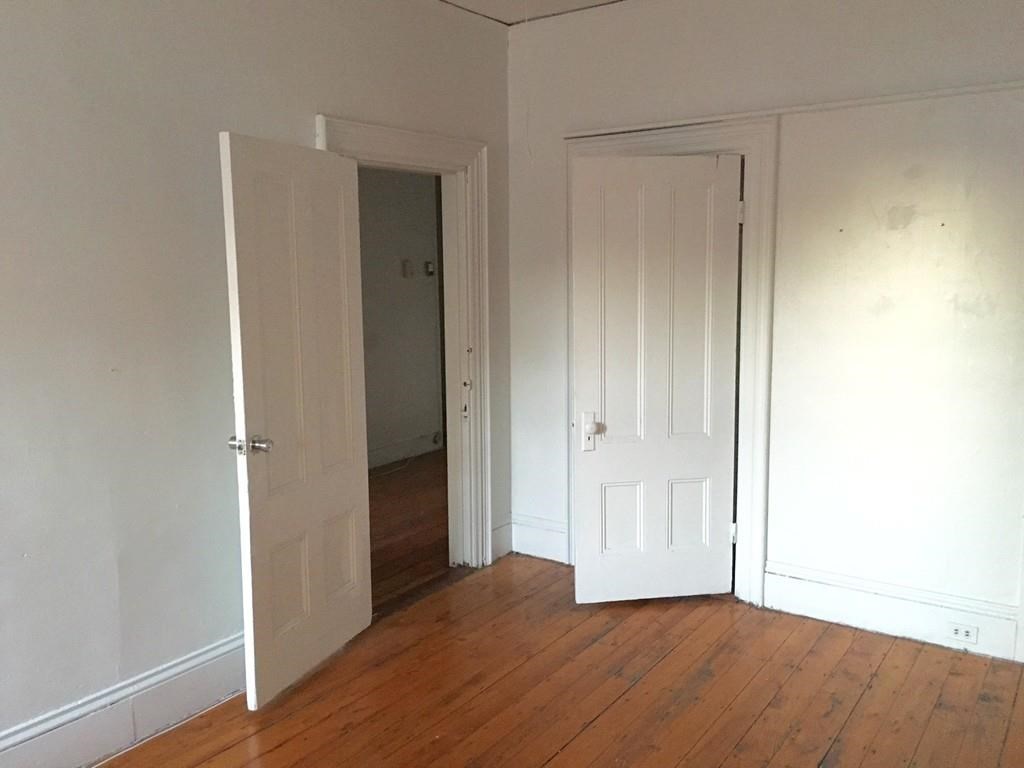 3 bed, 1 bath apartment for rent at 179 Harvard St Unit 3, Central Square — photo 2 of 6