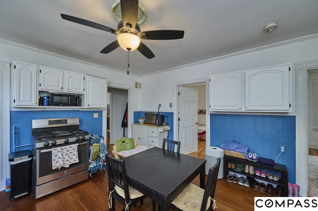 3 bed, 1 bath apartment for rent at 179 High Unit 2, Brookline Hills — photo 7 of 17