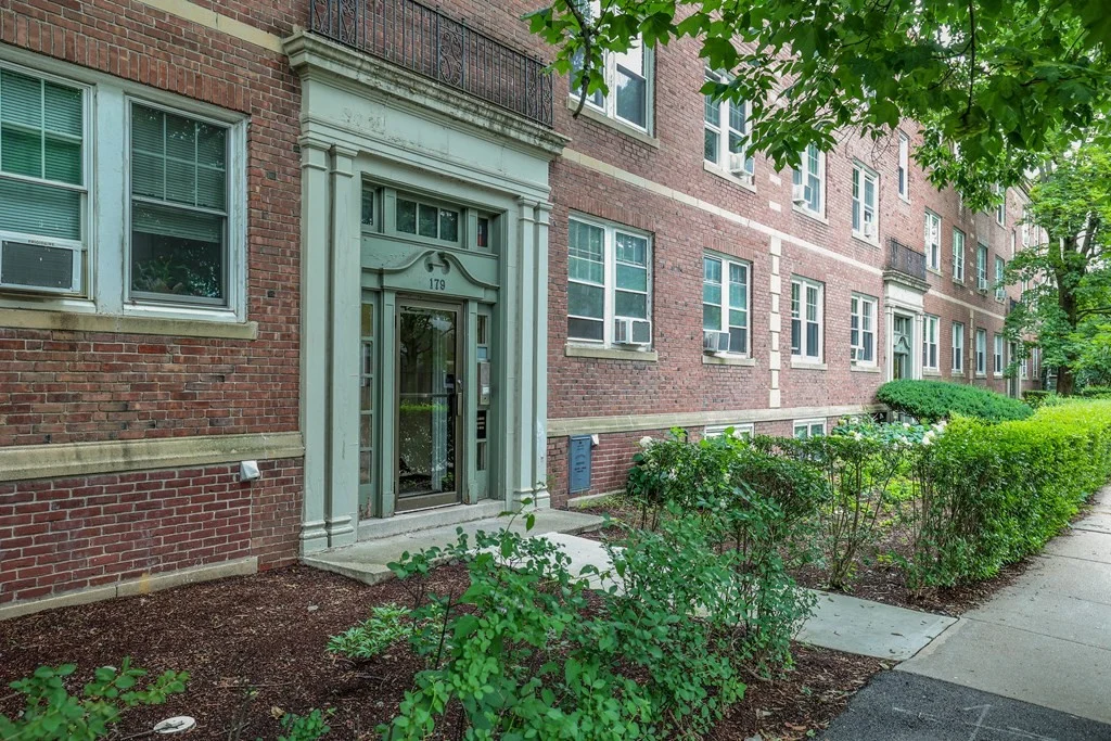 2 bed, 1 bath apartment for rent at 179 Kent Unit 2, Longwood — photo 1 of 14
