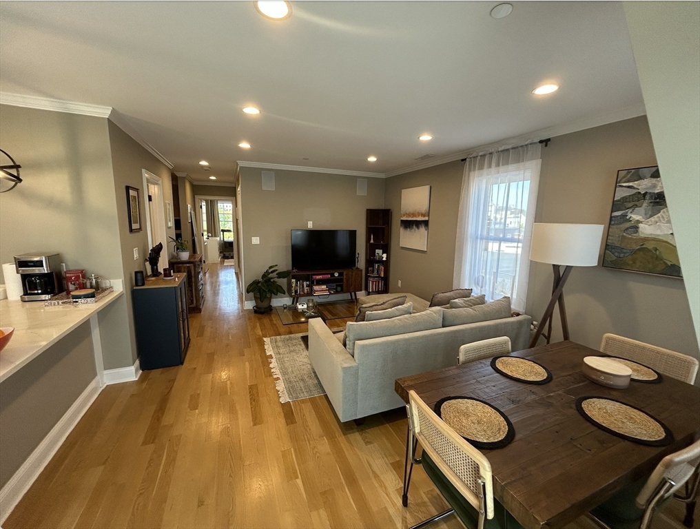 2 bed, 2 bath apartment for rent at 179 London St Unit 4, East Boston — photo 6 of 17