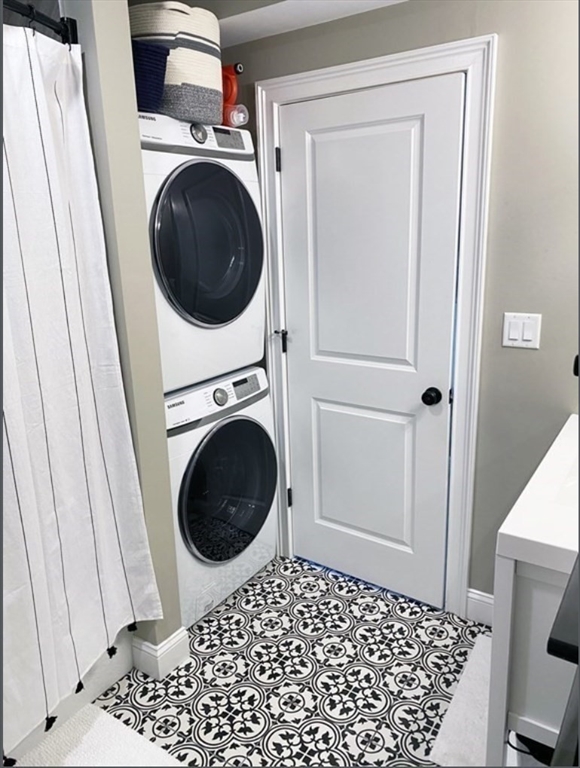 2 bed, 2 bath apartment for rent at 179 London St Unit 4, East Boston — photo 9 of 17