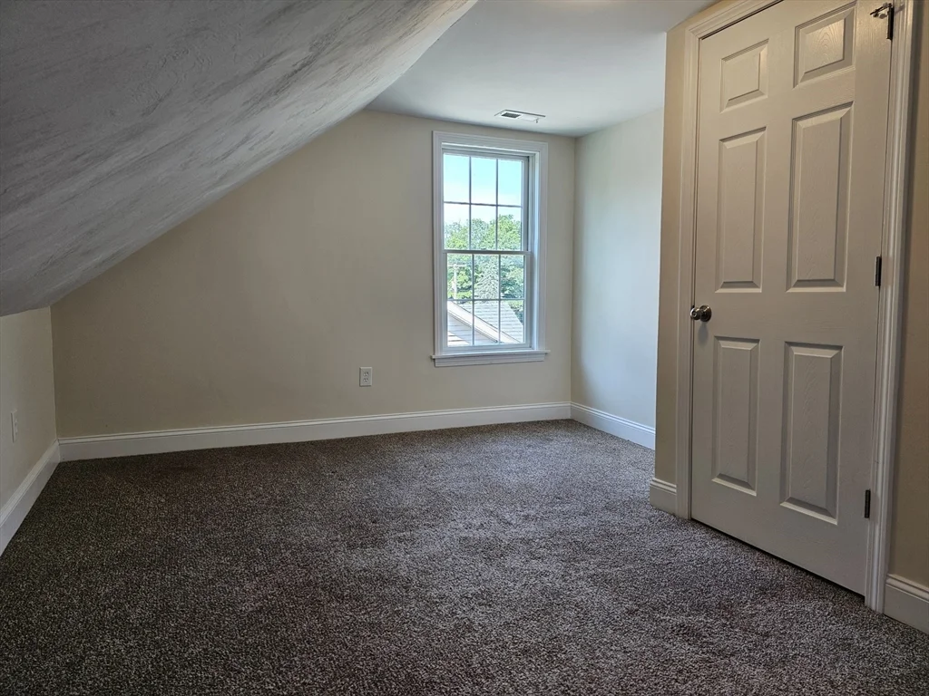 3 bed, 1 bath apartment for rent at 179 Main St Unit C, Grafton — photo 10 of 12