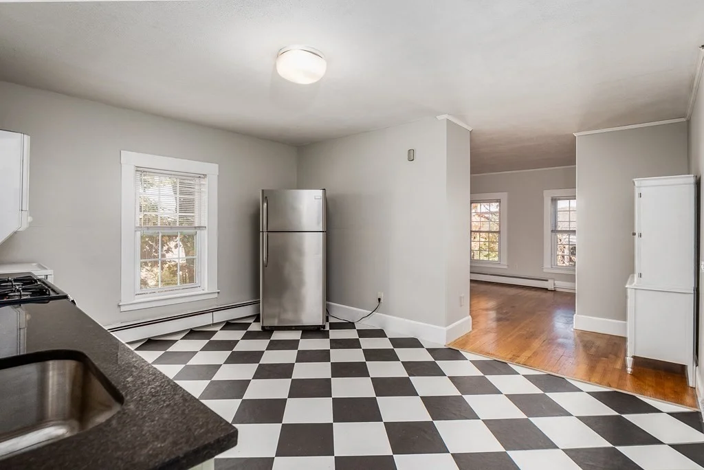 3 bed, 1 bath apartment for rent at 179 Main Unit 2, North Andover — photo 8 of 31