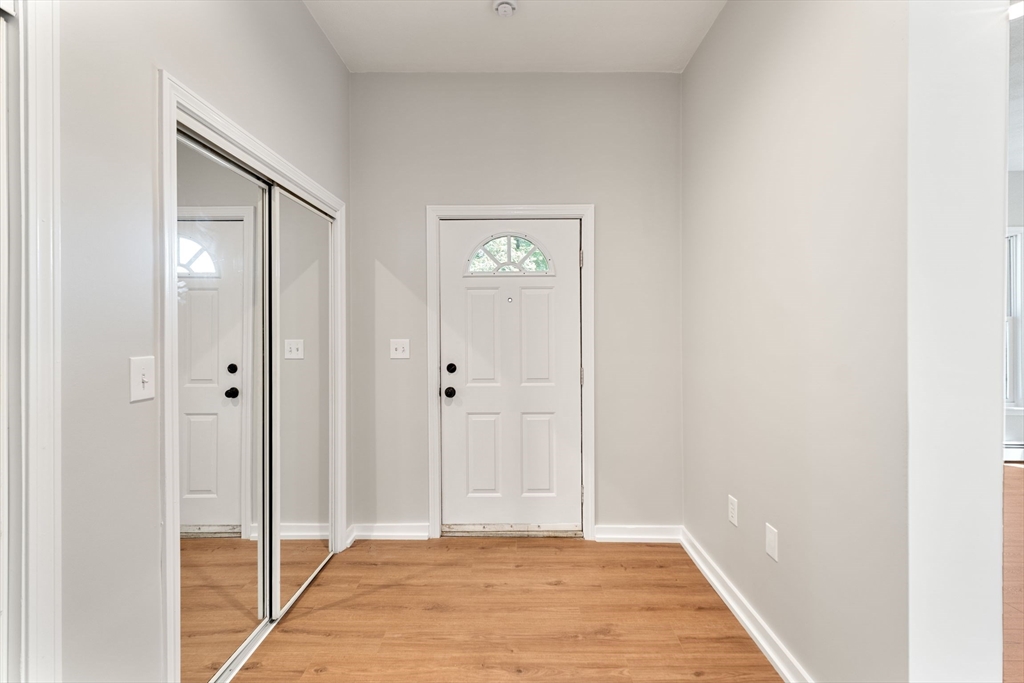 3 bed, 1 bath apartment for rent at 179 Ocean St Unit 1, Diamond District — photo 33 of 36