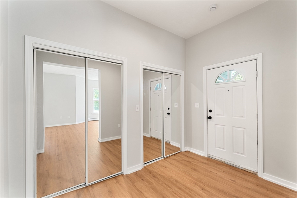 3 bed, 1 bath apartment for rent at 179 Ocean St Unit 1, Diamond District — photo 32 of 36