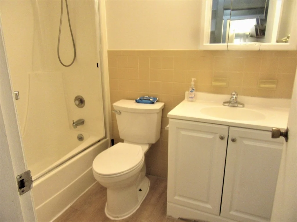 1 bed, 1 bath apartment for rent at 179 Presidents Unit 2I, Quincy — photo 5 of 7