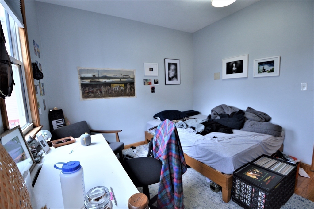 3 bed, 1 bath apartment for rent at 179 Putnam St Unit 2, East Boston — photo 10 of 12