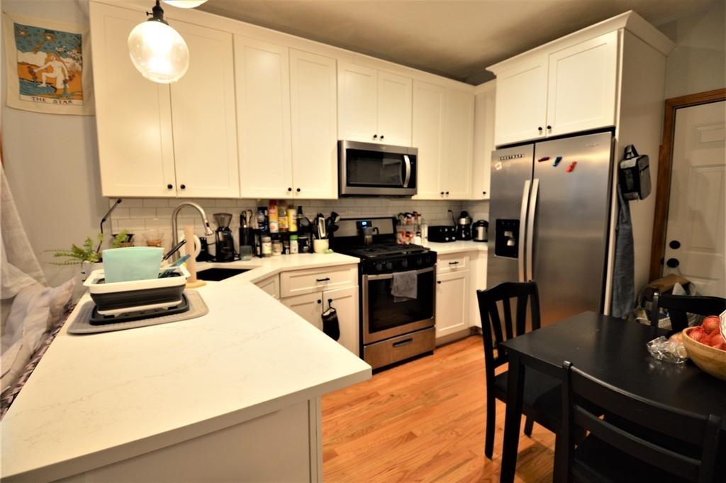 3 bed, 1 bath apartment for rent at 179 Putnam St Unit 2, East Boston — photo 4 of 12