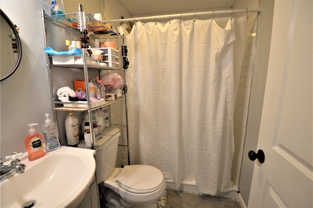 3 bed, 1 bath apartment for rent at 179 Putnam St Unit 2, East Boston — photo 6 of 12