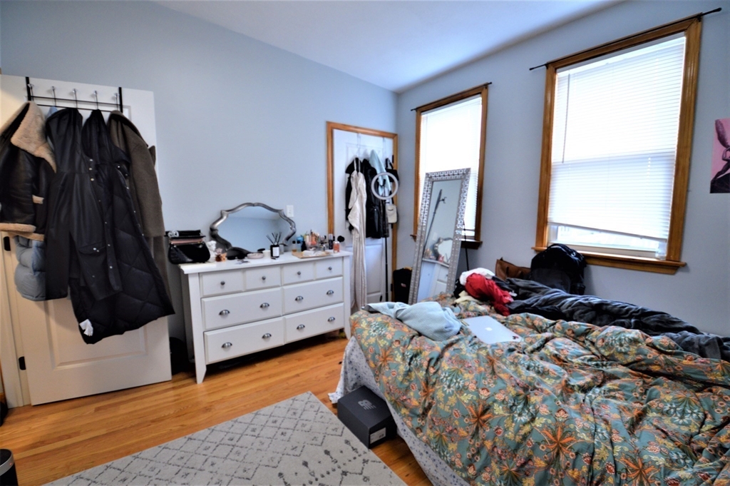 3 bed, 1 bath apartment for rent at 179 Putnam St Unit 3, East Boston — photo 10 of 12