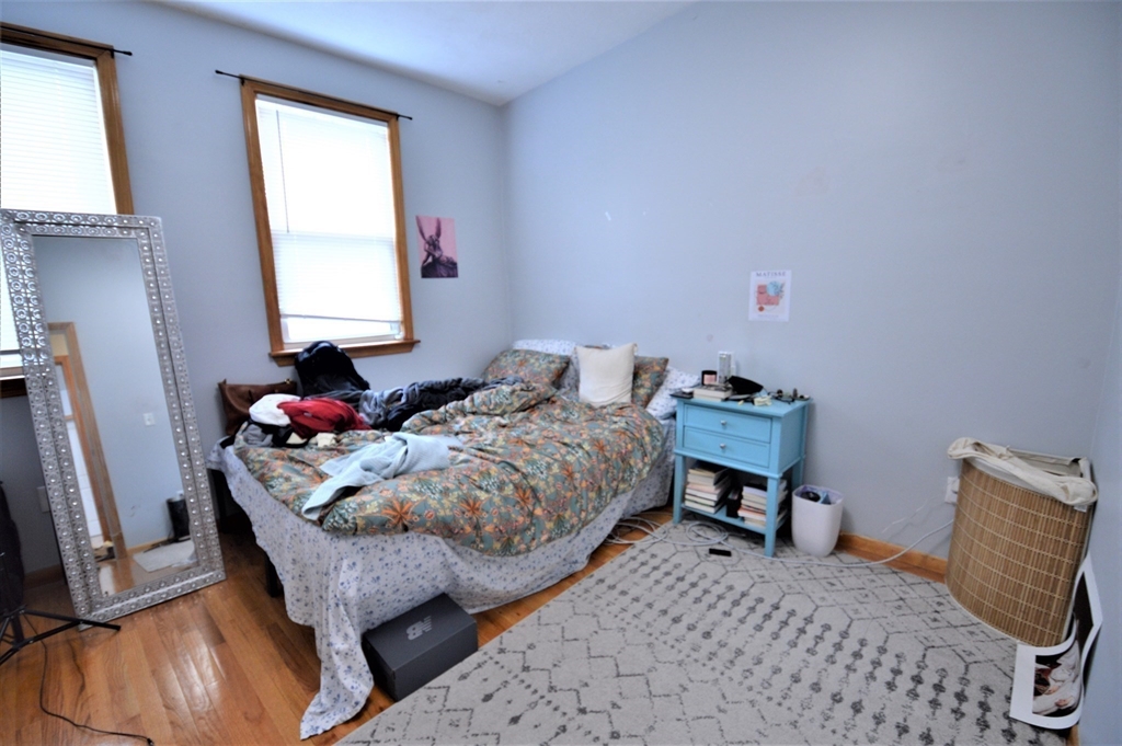 3 bed, 1 bath apartment for rent at 179 Putnam St Unit 3, East Boston — photo 11 of 12