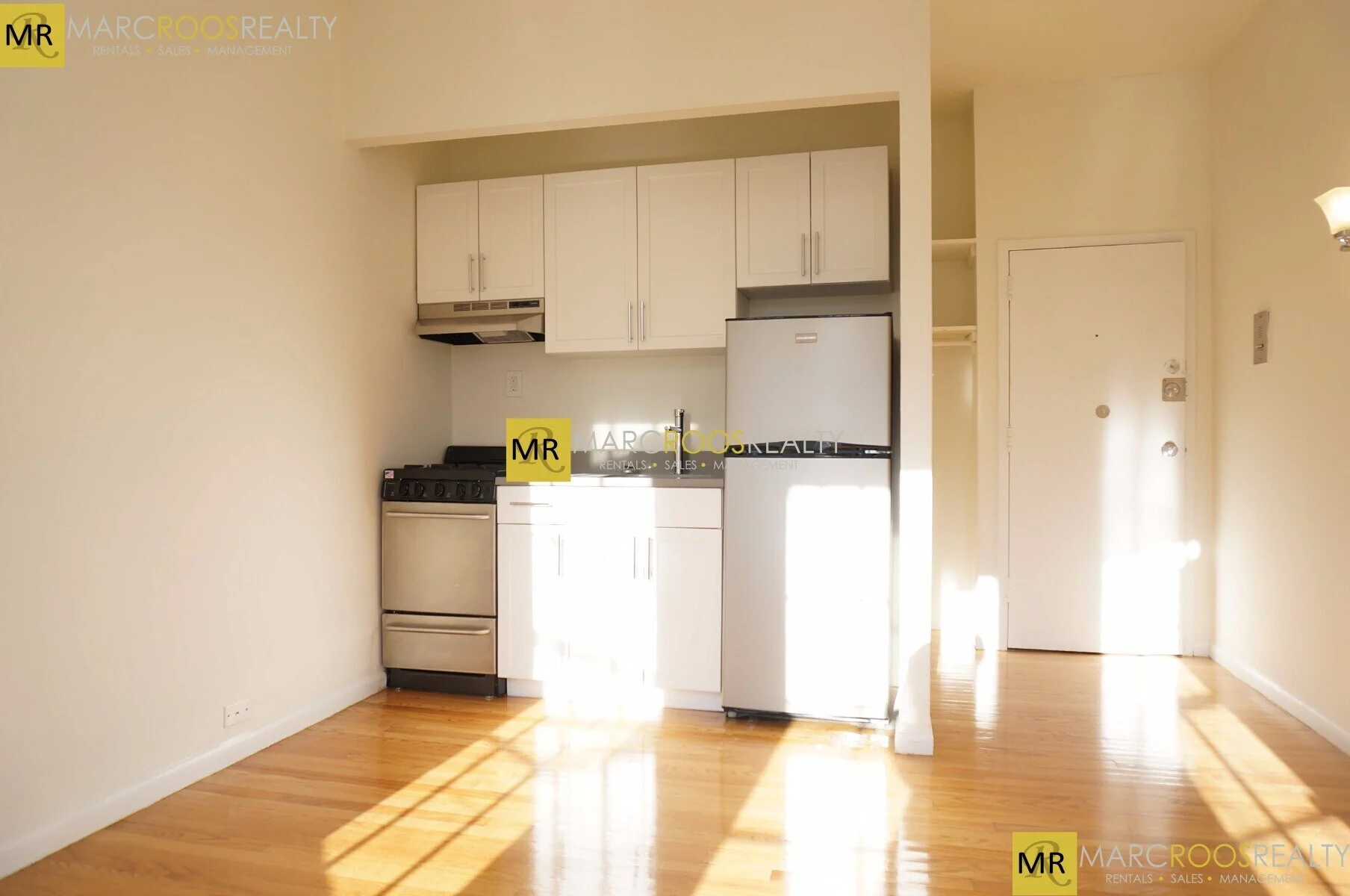 1 bed, 1 bath apartment for rent at 179 Saint Botolph St Unit 7, Back Bay — photo 2 of 3