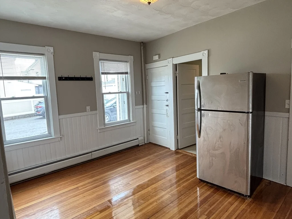 3 bed, 1 bath apartment for rent at 179 Tremont St Unit 1, New Bedford — photo 19 of 23