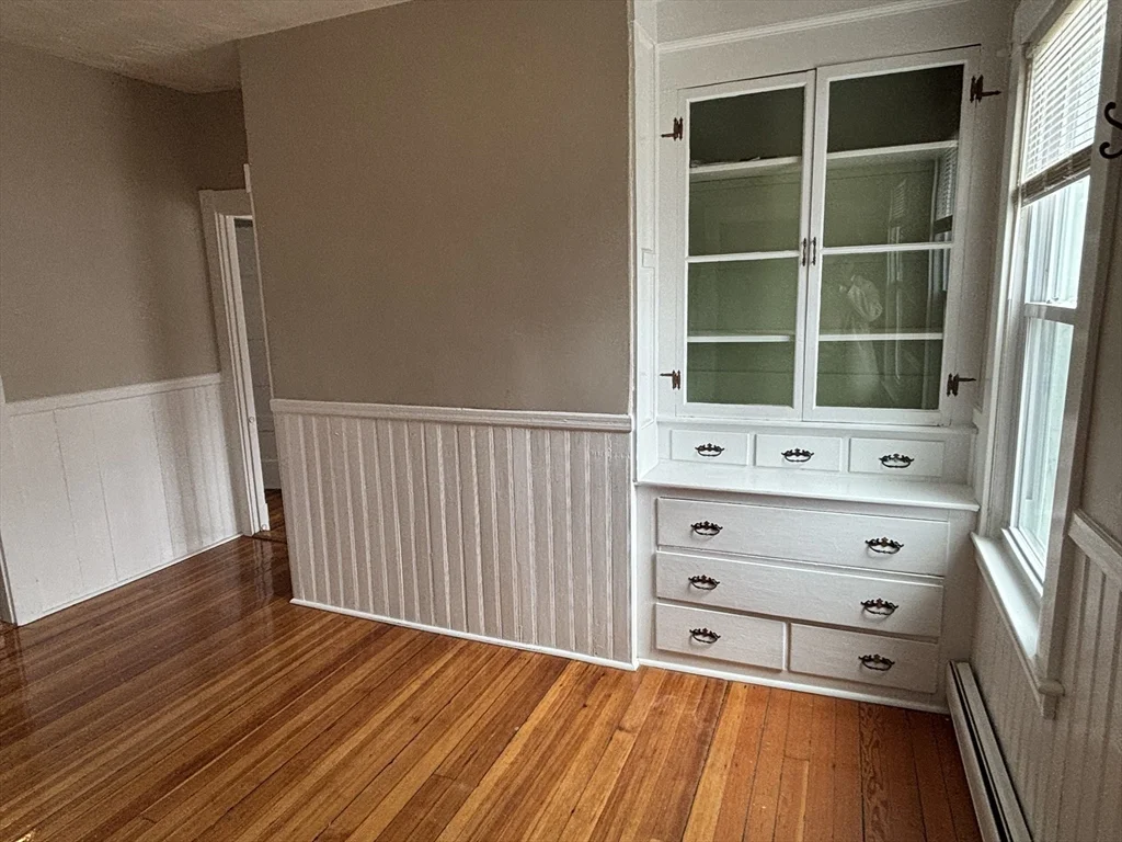 3 bed, 1 bath apartment for rent at 179 Tremont St Unit 1, New Bedford — photo 21 of 23