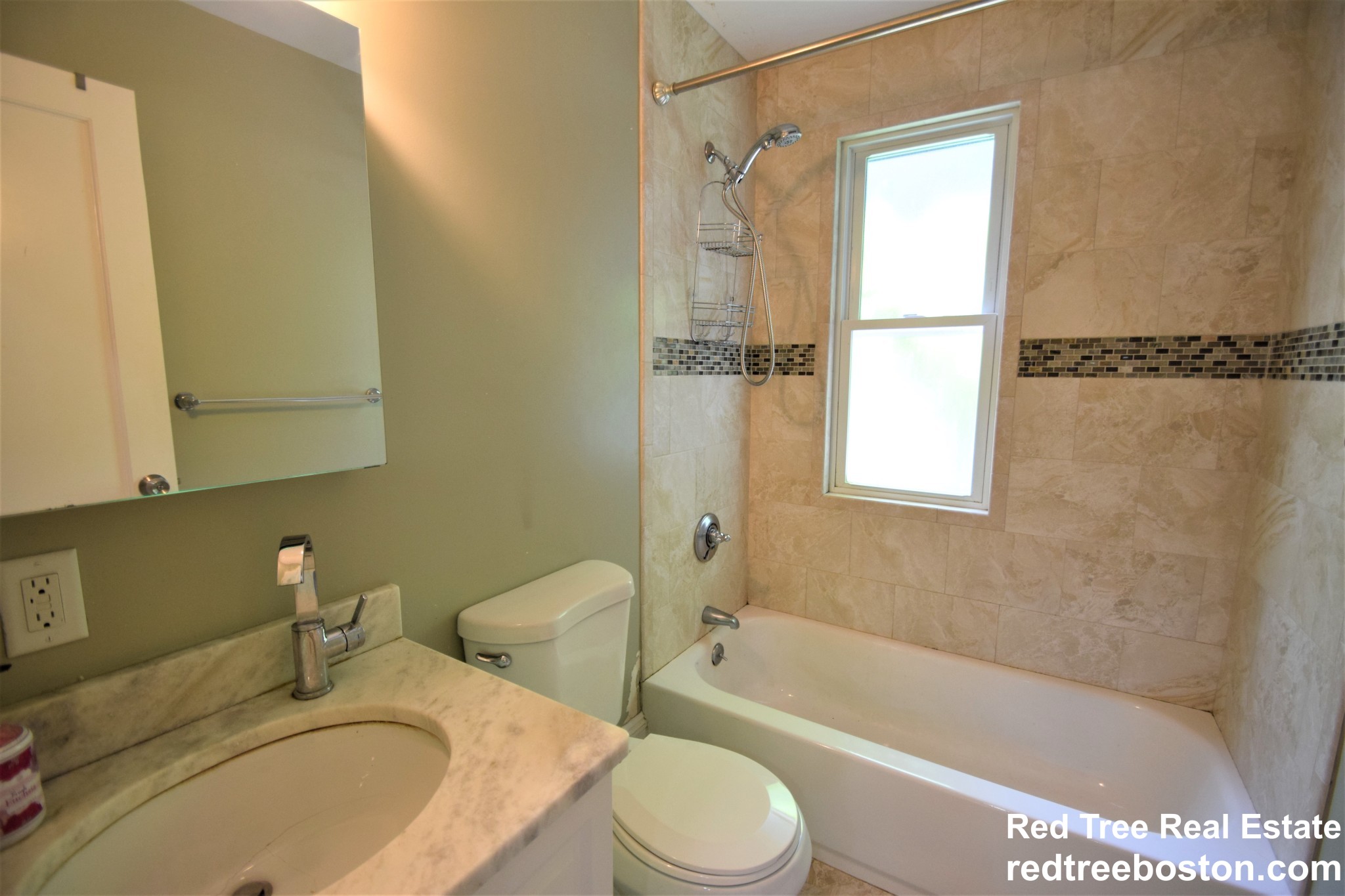 3 bed, 2 bath apartment for rent at 179 Tremont St Unit 1, Newton Corner — photo 13 of 27