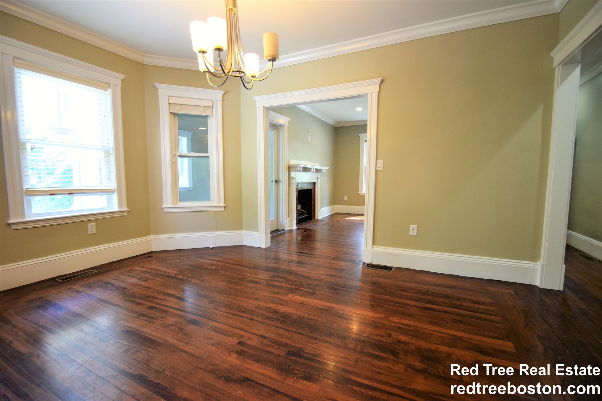 3 bed, 2 bath apartment for rent at 179 Tremont St Unit 1, Newton Corner — photo 6 of 27