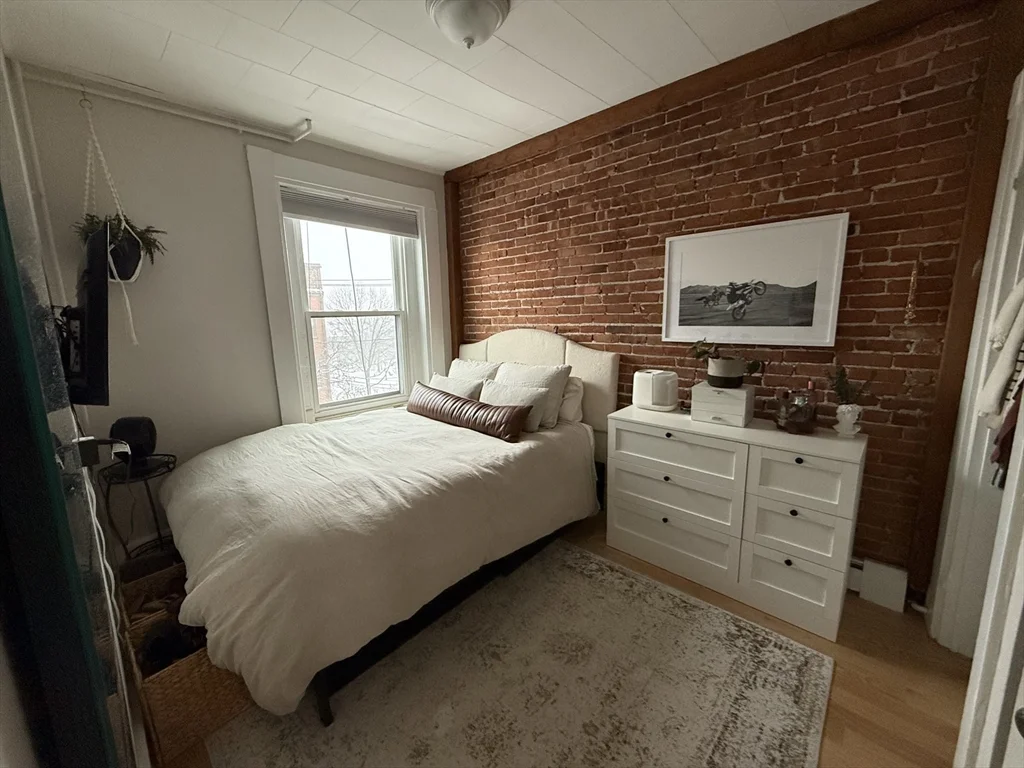1 bed, 1 bath apartment for rent at 179 Webster St Unit 3, East Boston — photo 8 of 13