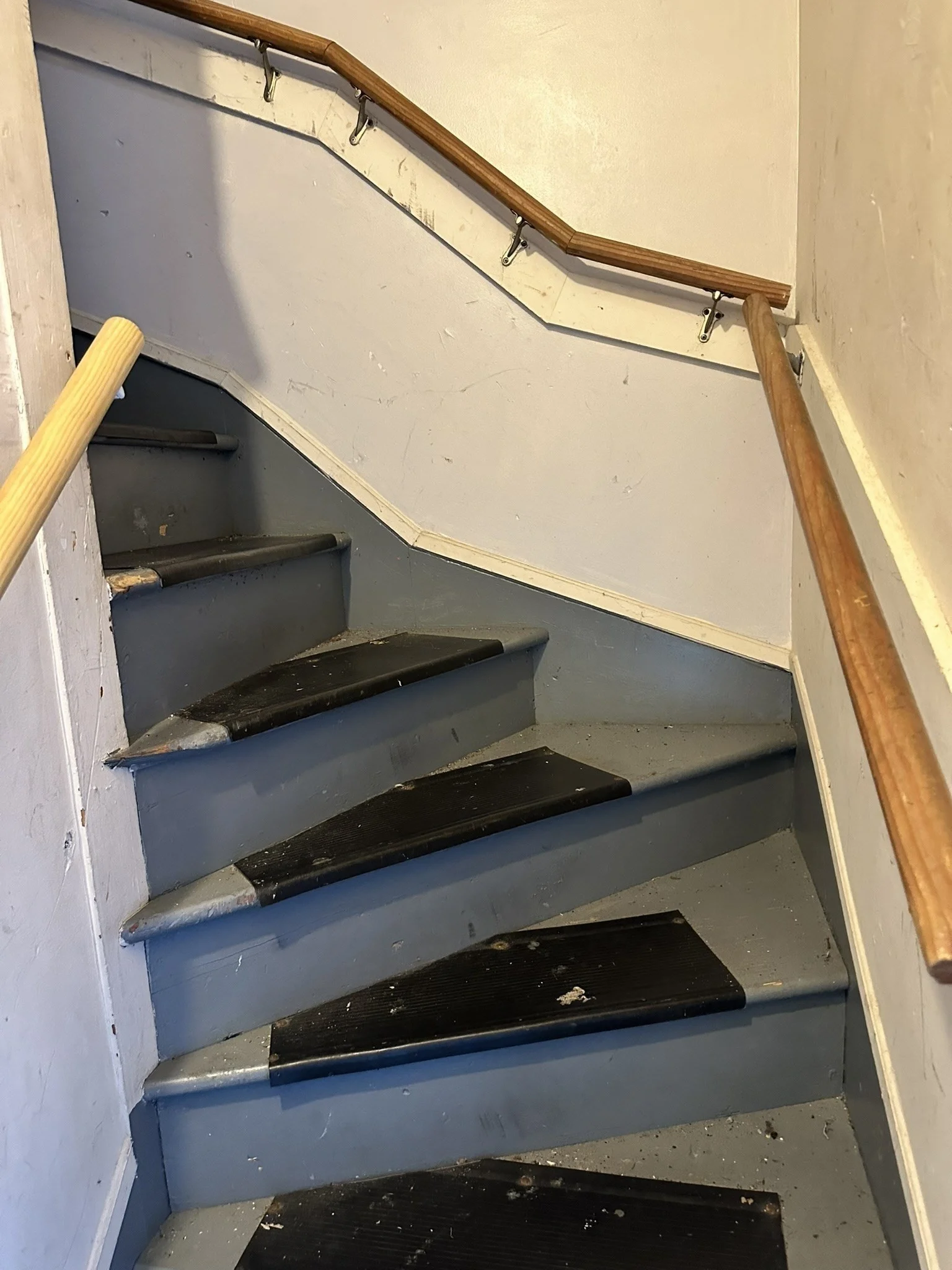 3 bed, 1 bath apartment for rent at 1791 S Main Unit 3, Fall River — photo 13 of 14