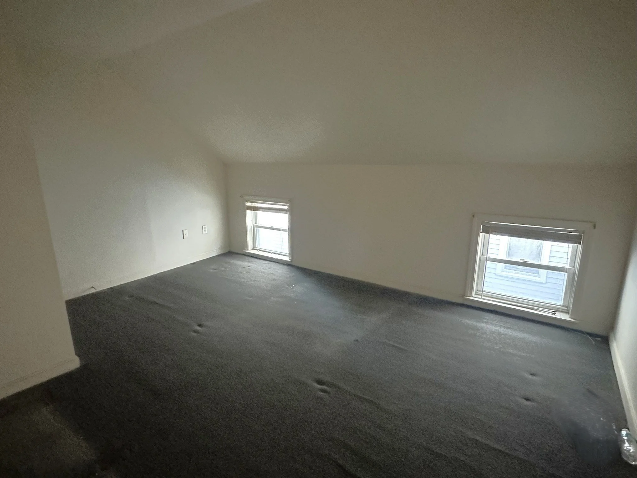 3 bed, 1 bath apartment for rent at 1791 S Main Unit 3, Fall River — photo 7 of 14