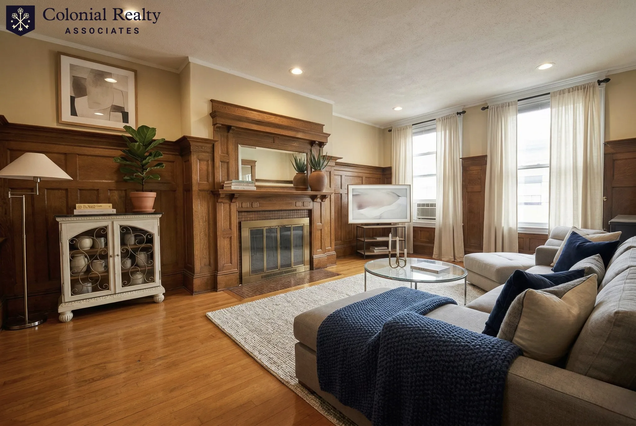 3 bed, 1 bath apartment for rent at 1793 Beacon St Unit 3, Brookline — photo 4 of 12