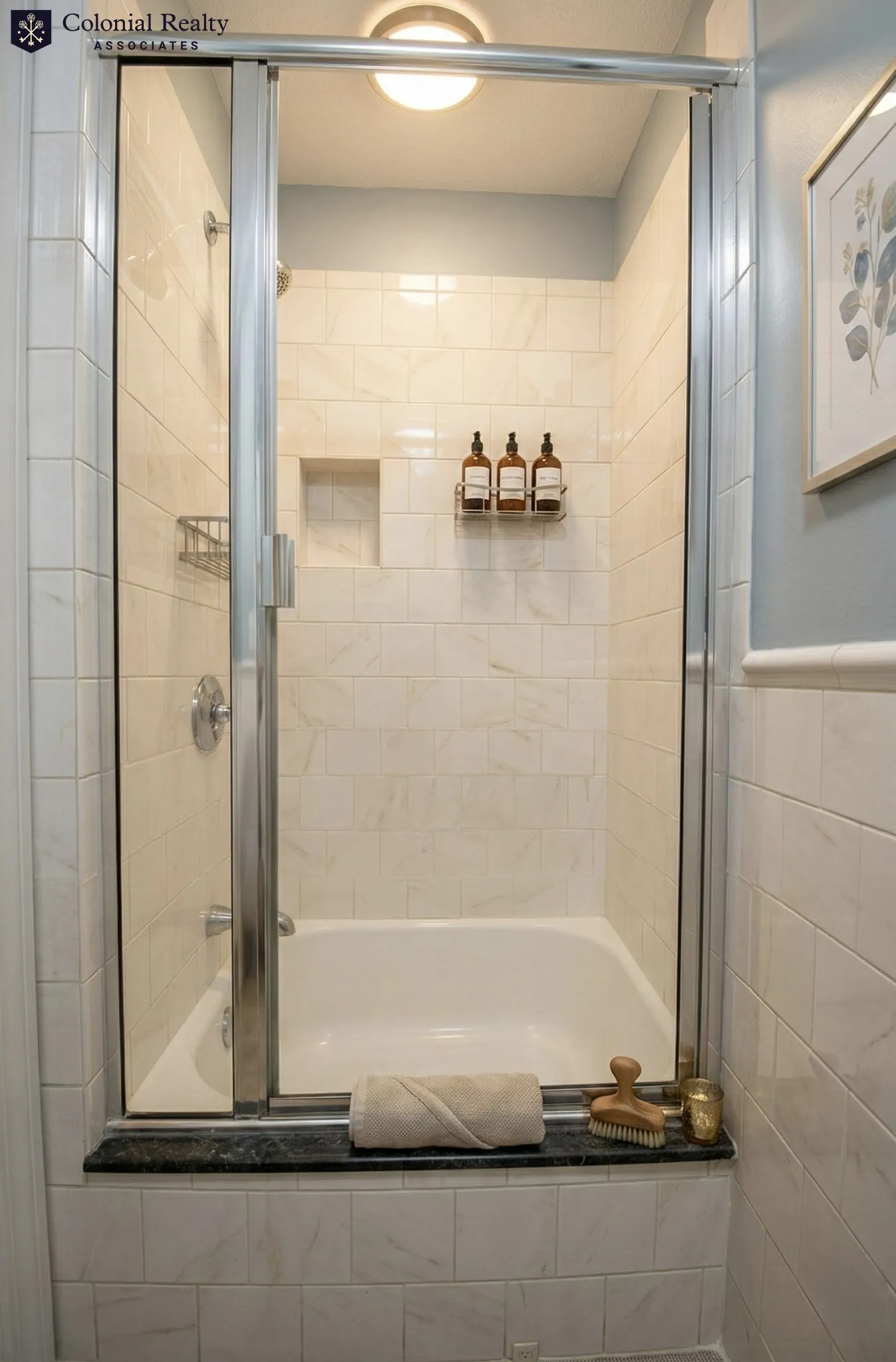 3 bed, 1 bath apartment for rent at 1793 Beacon St Unit 3, Brookline — photo 5 of 12