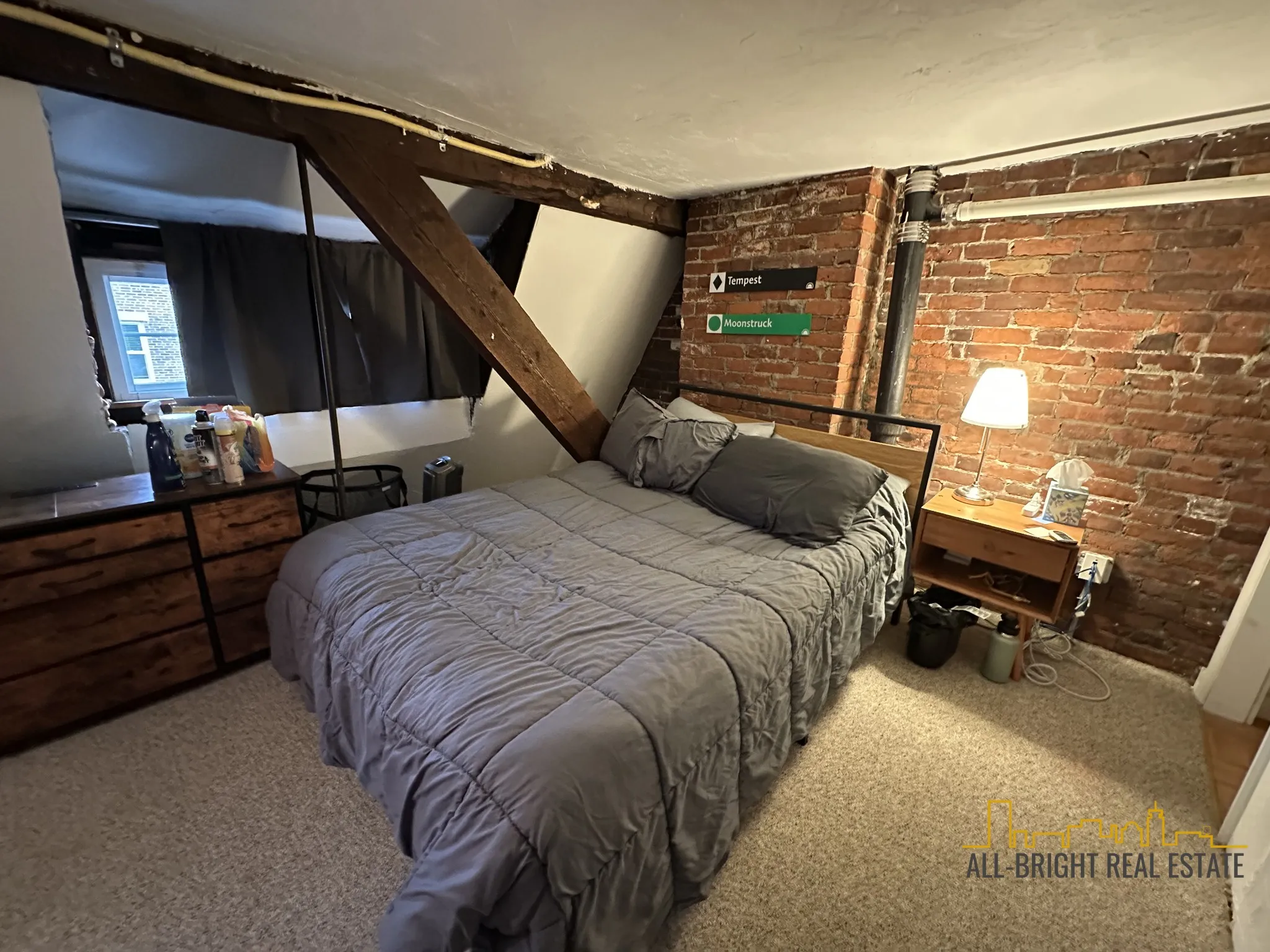3 bed, 2 bath apartment for rent at 1798 Beacon St Unit 03, Brookline — photo 11 of 17