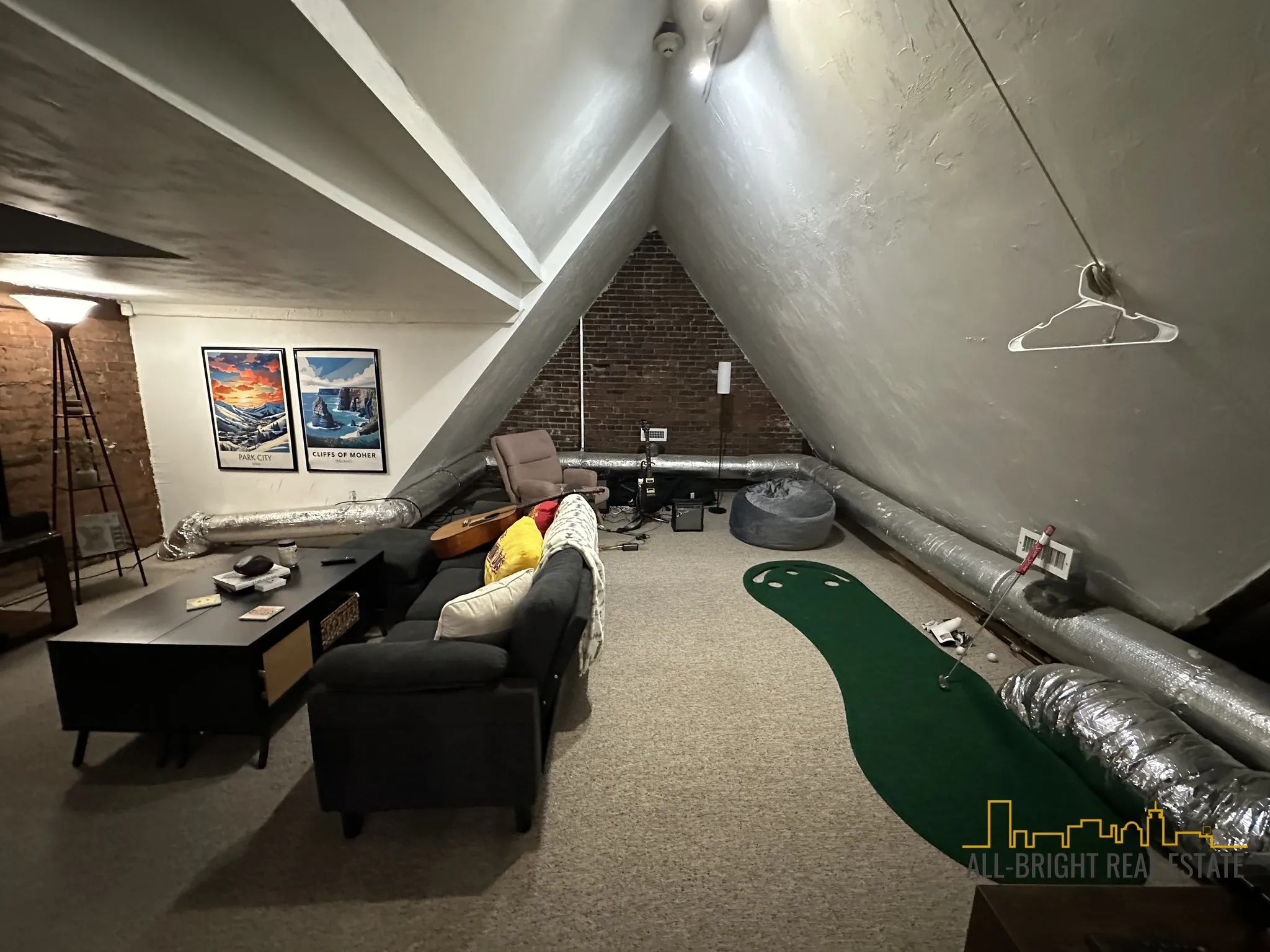 3 bed, 2 bath apartment for rent at 1798 Beacon St Unit 03, Brookline — photo 14 of 17