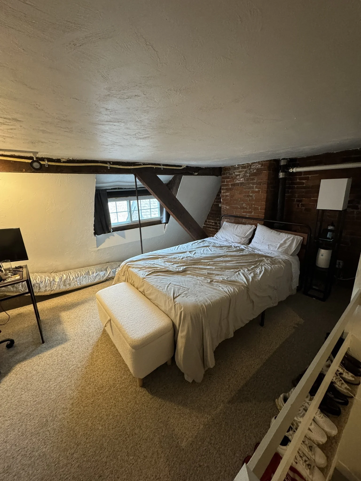 3 bed, 2 bath apartment for rent at 1798 Beacon St Unit 3, Brookline — photo 8 of 14
