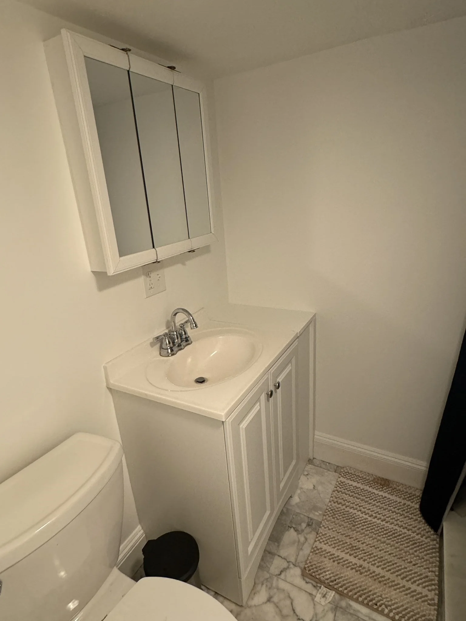 3 bed, 2 bath apartment for rent at 1798 Beacon St Unit 3, Brookline — photo 13 of 14